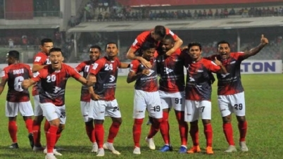 প্রিমিয়ার লিগ চ্যাম্পিয়ন বসুন্ধরা কিংস