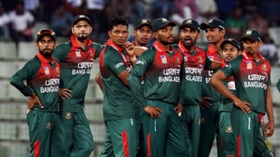 তামিমের রেকর্ড রাঙা ম্যাচে শ্বাসরূদ্ধকর জয় বাংলাদেশের