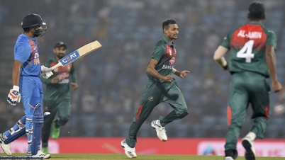 অঘোষিত ফাইনালে টাইগারদের টার্গেট ১৭৫ রান