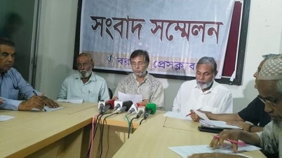 মিন্নির গ্রেপ্তার দাবী করলেন শ্বশুর মিন্নির গ্রেপ্তার দাবী করলেন শ্বশুর