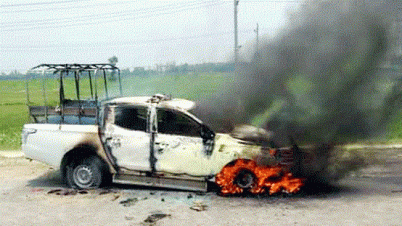 টাঙ্গাইলে ম্যাজিস্ট্রেটের গাড়িতে আগুন টাঙ্গাইলে ম্যাজিস্ট্রেটের গাড়িতে আগুন