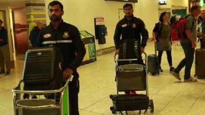 নিরাপদে দেশে ফিরলেন টাইগাররা