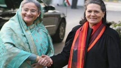প্রধানমন্ত্রী শেখ হাসিনাকে সোনিয়া গান্ধীর অভিনন্দন