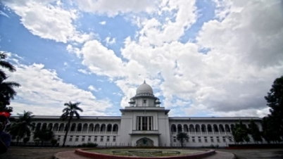 প্রাথমিক শিক্ষক নিয়োগের ঘোষিত ফল বাতিলে হাইকোর্টের রুল