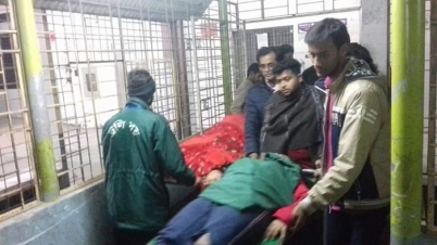 র্যাগিংয়ের শিকার হয়ে হাসপাতালে ২ শিক্ষার্থী র্যাগিংয়ের শিকার হয়ে হাসপাতালে ২ শিক্ষার্থী
