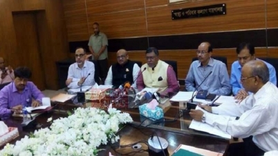 আইন না মানলে হাসপাতাল বন্ধ আইন না মানলে হাসপাতাল বন্ধ