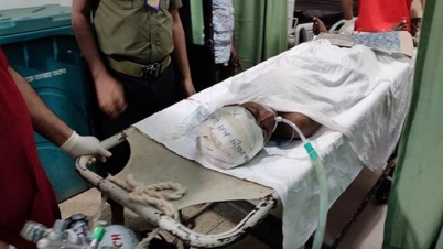 ভ্যান ছিনতাই, মাথা ফাটিয়ে রক্তাক্ত ভ্যান ছিনতাই, মাথা ফাটিয়ে রক্তাক্ত