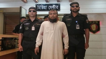 দুষ্টু জিনের ভয় দেখিয়ে শিশু ও খাদেম বলাৎকার, নারী ধর্ষণ করেন ইমাম দুষ্টু জিনের ভয় দেখিয়ে শিশু ও খাদেম বলাৎকার, নারী ধর্ষণ করেন ইমাম