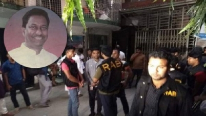 কলাবাগান ক্লাবেও ক্যাসিনো চলতো, অস্ত্র-ইয়াবাসহ সভাপতি গ্রেপ্তার