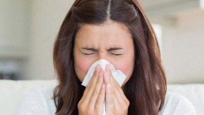ঋতু পরিবর্তনে জেঁকে বসে জ্বর-সর্দি-কাশি, কী করবেন? ঋতু পরিবর্তনে জেঁকে বসে জ্বর-সর্দি-কাশি, কী করবেন?