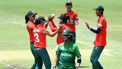 পাকিস্তানকে হারালো বাংলাদেশের মেয়েরা