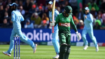 সাকিবের সেঞ্চুরিতেও হার ঠেকাতে পারলো না বাংলাদেশ