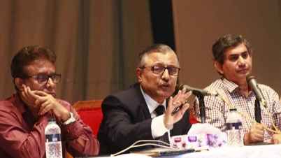 বুয়েটে রাজনীতি নিষিদ্ধ, ১৯ ছাত্র বহিস্কার