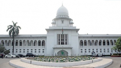 ওসি-ডিসিদের কেউ কেউ নিজেদের জমিদার মনে করেন ওসি-ডিসিদের কেউ কেউ নিজেদের জমিদার মনে করেন