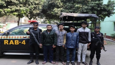 এসএসসি পরীক্ষা: ভুয়া প্রশ্নপত্র ফাঁস চক্রের ৪ সদস্য আটক
