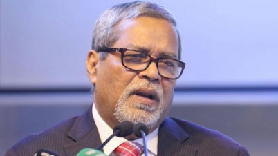ভোট কেন্দ্রের ভিতর যা যা করা যাবে না