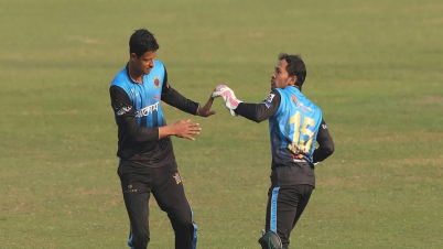 ‘মারমুখী’ মুশফিক