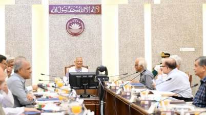 ৮ উপদেষ্টার বিরুদ্ধে কথিত দুর্নীতির অভিযোগ নিয়ে তোলপাড়