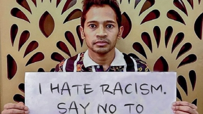 বর্ণবাদের বিরুদ্ধে সোচ্চার মুশফিক
