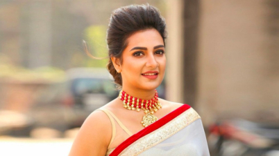 ৪ ছেলে, ৮ মেয়ের মা হবেন শুভশ্রী, সাকীর ভবিষ্যদ্বাণী