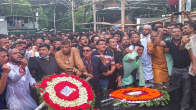 ফুরফুরে মেজাজে আছেন সম্রাট