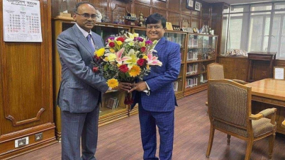 ছাগলকাণ্ডের মতিউরের সঙ্গে বাংলাদেশ ব্যাংক গভর্নরের ছবি ফাঁস
