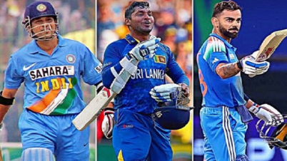 শচীন-সাঙ্গাকারাকে ছাড়িয়ে কোহলির বিশ্বরেকর্ড শচীন-সাঙ্গাকারাকে ছাড়িয়ে কোহলির বিশ্বরেকর্ড