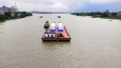 ঢাকায় পৌঁছল মেট্রোরেলের আরও দুই সেট ট্রেন