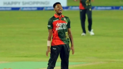 এবার মোস্তাফিজের জন্য অপেক্ষা তামিমের