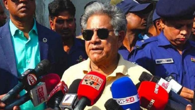 বাংলাদেশের সঙ্গে সম্পর্ক নষ্ট করলে ভারতেরই ক্ষতি হবে: নৌ উপদেষ্টা