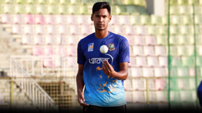 আইসিসি বর্ষসেরা একাদশে মুস্তাফিজ