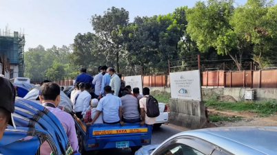তৃতীয় দিনেও দুর্ভোগে নগরবাসী