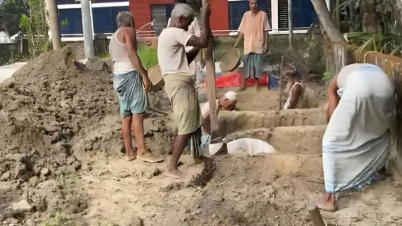 মহাসড়কেই শেষ পরিবারের সব স্বপ্ন, পাশাপাশি ৪ কবর