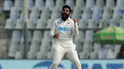 ভারতের ১০ উইকেটের সবটিই নিয়ে বিরল রেকর্ড এজাজের