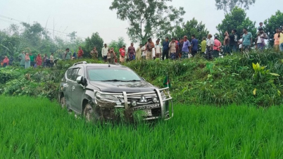 বগুড়ায় প্রতিমন্ত্রীর গাড়ির ধাক্কায় আহত নারীর মৃত্যু বগুড়ায় প্রতিমন্ত্রীর গাড়ির ধাক্কায় আহত নারীর মৃত্যু