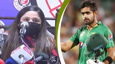 বাবরের বিরুদ্ধে যৌন হেনস্থার অভিযোগ