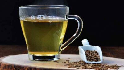 নিয়মিত জিরা পানি খেলে শরীরে যা ঘটে নিয়মিত জিরা পানি খেলে শরীরে যা ঘটে