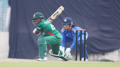 ভারতের কাছে মেয়েদের পরাজয়