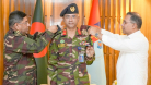 নতুন ডিজিএফআই প্রধানকে র‍্যাংক ব্যাজ পরালেন প্রধানমন্ত্রী