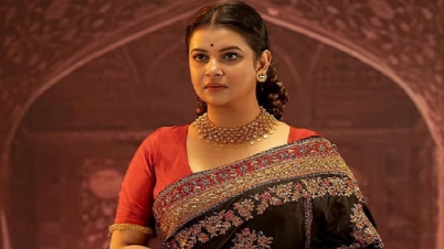 কথা বলতে পারছেন না ফারিয়া