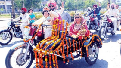 বিয়ের কারণে ব্যাপক বেড়েছে বাইক বিক্রি