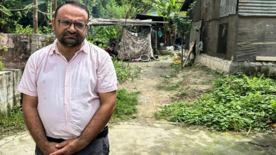 নেপালে যেভাবে ৯০০ শিক্ষার্থীর প্রাণ বাঁচালেন স্কুলের প্রধানশিক্ষক নেপালে যেভাবে ৯০০ শিক্ষার্থীর প্রাণ বাঁচালেন স্কুলের প্রধানশিক্ষক