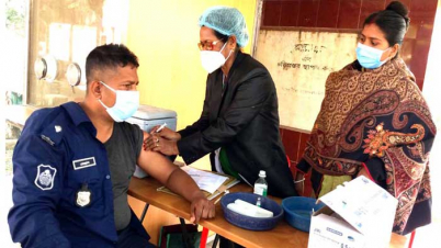 মানসিক অবসাদে নষ্ট হচ্ছে করোনা টিকার কার্যকারিতা মানসিক অবসাদে নষ্ট হচ্ছে করোনা টিকার কার্যকারিতা