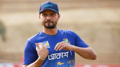 যে কারণে অবসর নিয়েছিলেন মাশরাফি