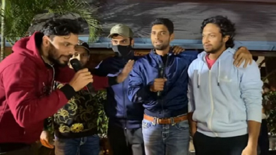 মাশরাফির কণ্ঠে ‘বাবা তোমার দরবারে...’ ভাইরাল