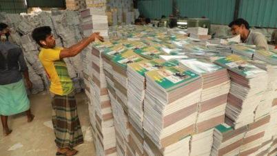 শিক্ষার্থী তুলনায় ৭৫ লাখ অতিরিক্ত বই বিতরণ