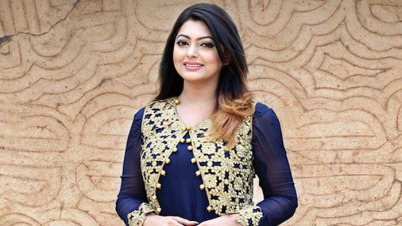 ডিবিকে ধন্যবাদ জানিয়ে পাইরেসি নিয়ে যা বললেন নিপুণ