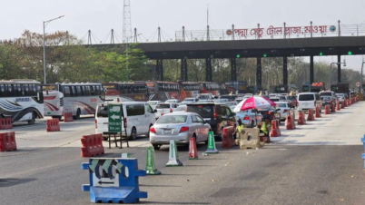 পদ্মা সেতুতে স্বস্তির ঈদযাত্রা, ২ দিনে টোল আদায় ৯ কোটি টাকা