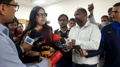 কারচুপি নিয়ে হুঁশিয়ারি দিলেন রুমিন ফারহানা কারচুপি নিয়ে হুঁশিয়ারি দিলেন রুমিন ফারহানা