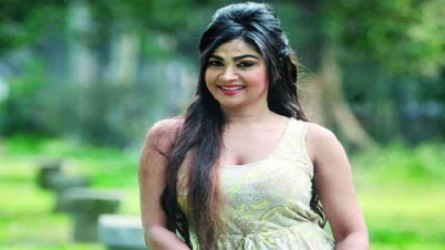 এখন আমার পরিণত স্বামী দরকার : সিমলা